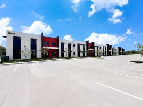 S Pipkin Multi-Tenant Flex Building