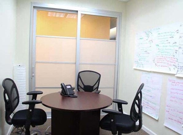 Jay Suites - 34th Street