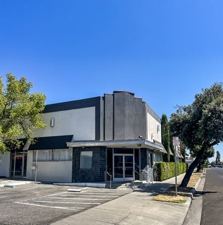 Retail space for Rent at 1028 N. Fulton Street in Fresno