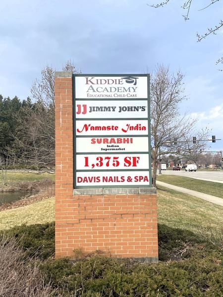 Retail space for Rent at 1040-1060 S Sutton Rd in Streamwood
