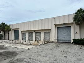 Multiple Warehouse Buildings with Outside Storage