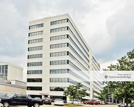 Penn Center East - Building 4