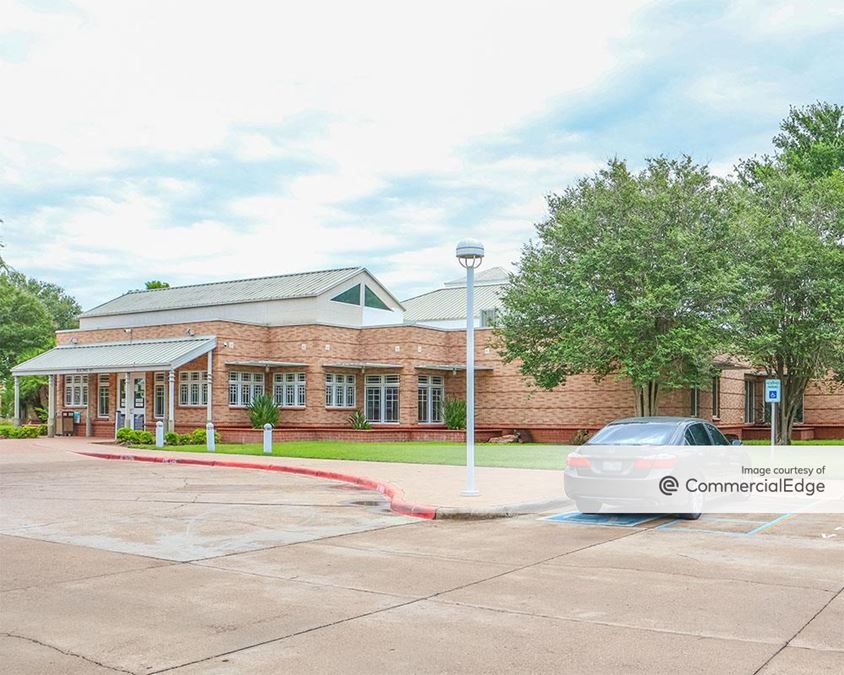 101 Paseo Del Prado, Edinburg, TX 78539