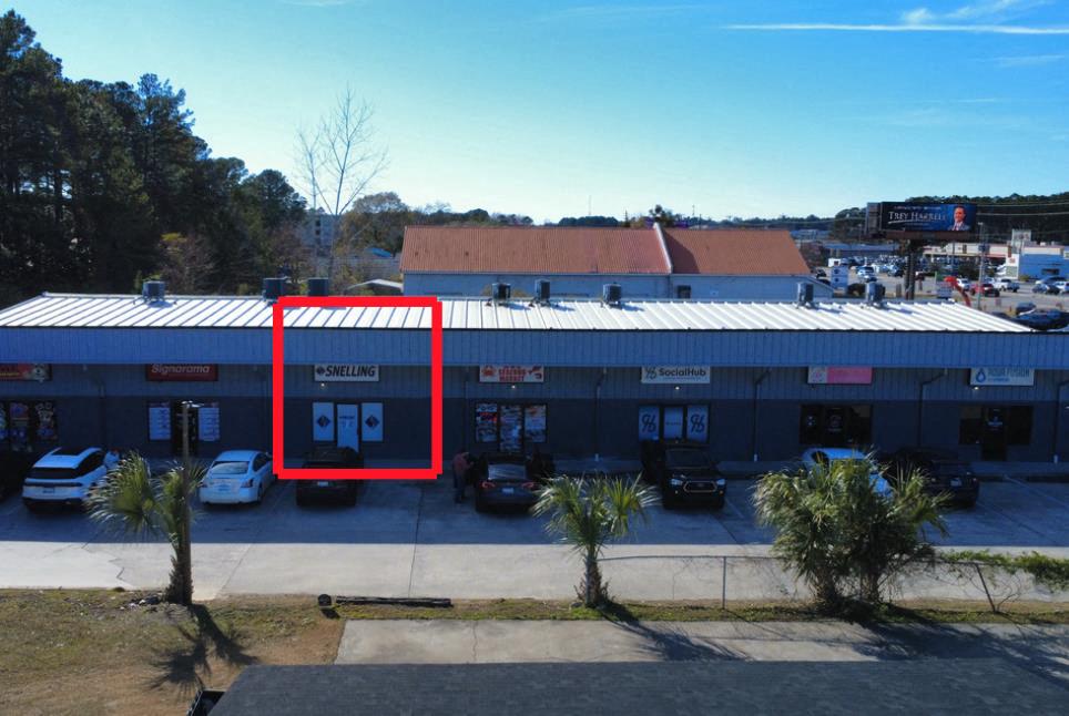 1731 N Main St, Summerville, SC 29486