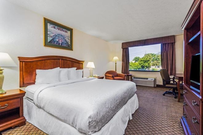 Days Inn - Columbus Airport