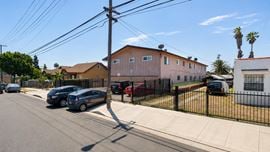 1030 W 93rd St