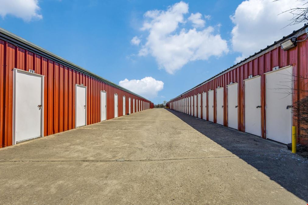 AAA INDUSTRIAL PARK SELF STORAGE