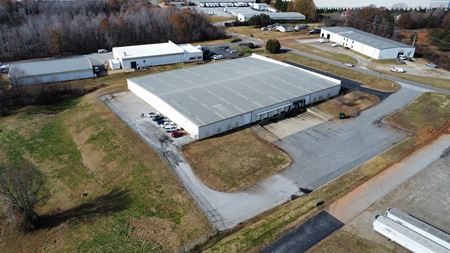 Industrial space for Rent at 925 Berry Shoals Rd in Duncan