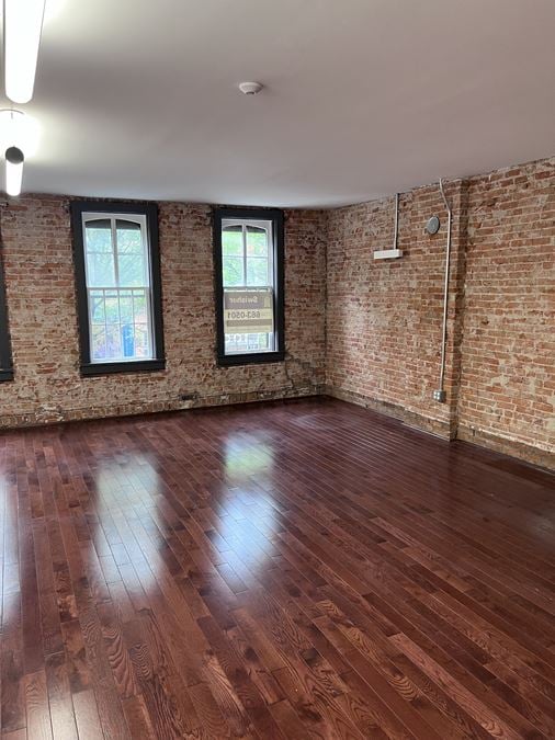 Stylish Downtown Ann Arbor Office for Lease