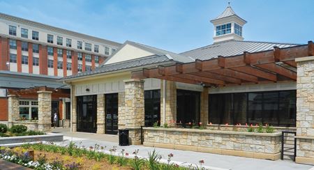 Photo of commercial space at 5715 N Bayshore Drive in Glendale
