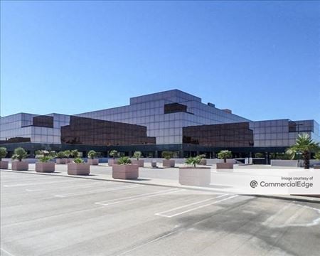 Office space for Rent at 11811 North Tatum Blvd in Phoenix