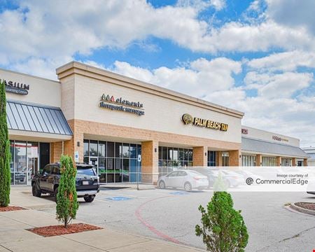 Retail space for Rent at 150 North Plano Road in Richardson