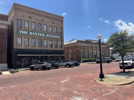 Office space for Sale at 104 E Houston St in Marshall