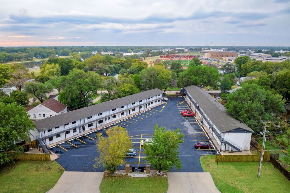 Lux Off Riverwalk Apartments