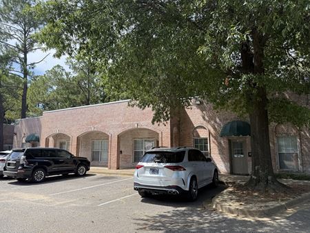 Office space for Rent at 6071 Apple Tree Dr  in Memphis