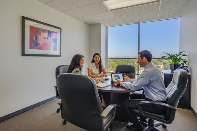Barrister Executive Suites - Encino Financial Center