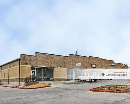 Retail space for Rent at 13015 Dessau Road in Austin