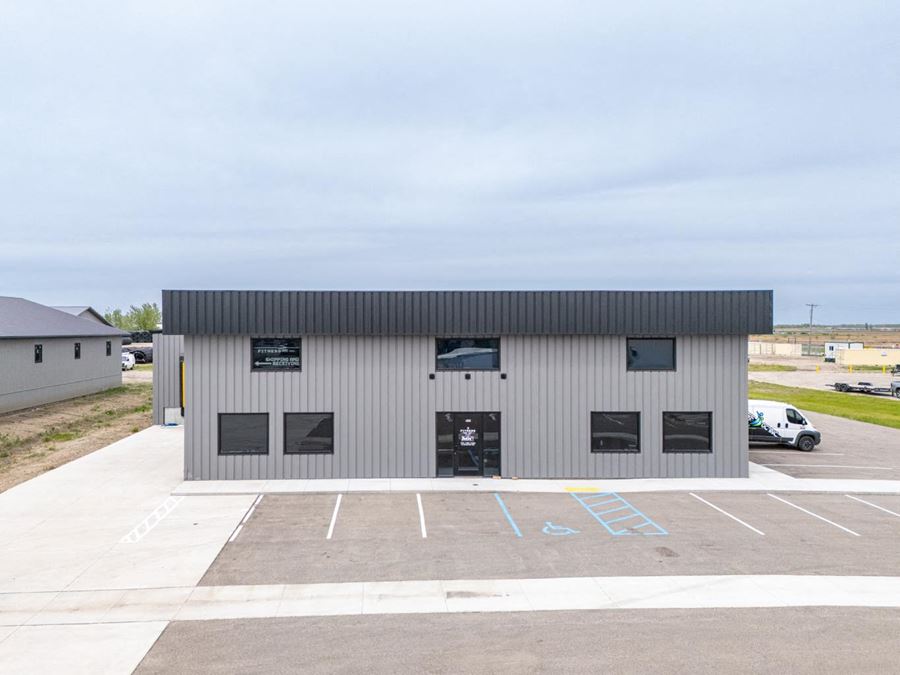 2022 Commercial Shop For Sale