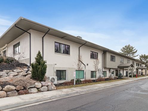 Graystone Professional Plaza