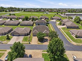 3403 SW Deerfield Blvd