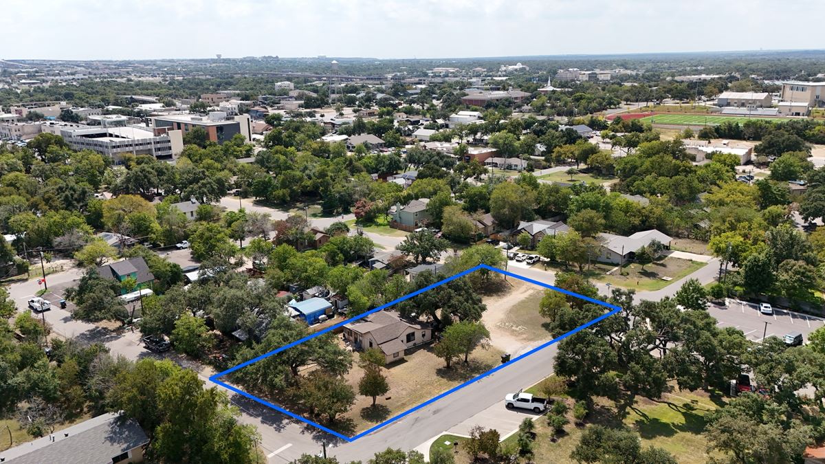 1/2 Acre block in Round Rock Zoned MU-2