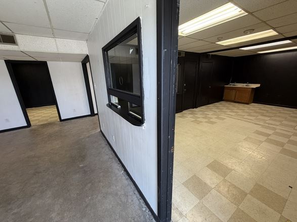 Former Day Care / Office