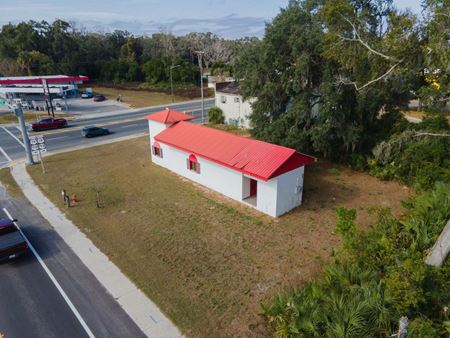 Retail space for Sale at 327 South Main Street in Chiefland