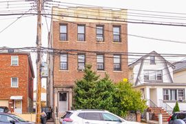 1826 Radcliff Ave