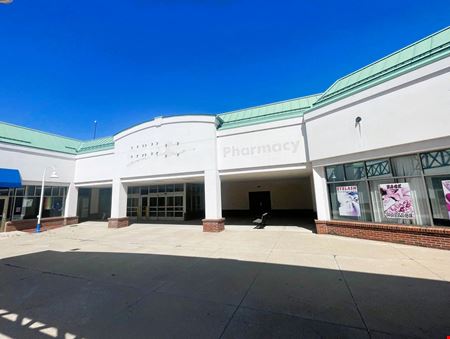Retail space for Rent at 1712 S Garfield Ave in Traverse City