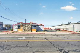 ±4,364 SF Freestanding Industrial Building + Large Yard Area - CA-41 Exposure