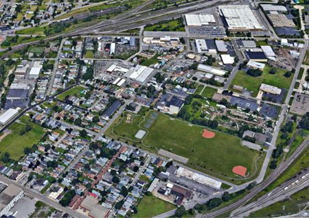 Howard St - West Seneca