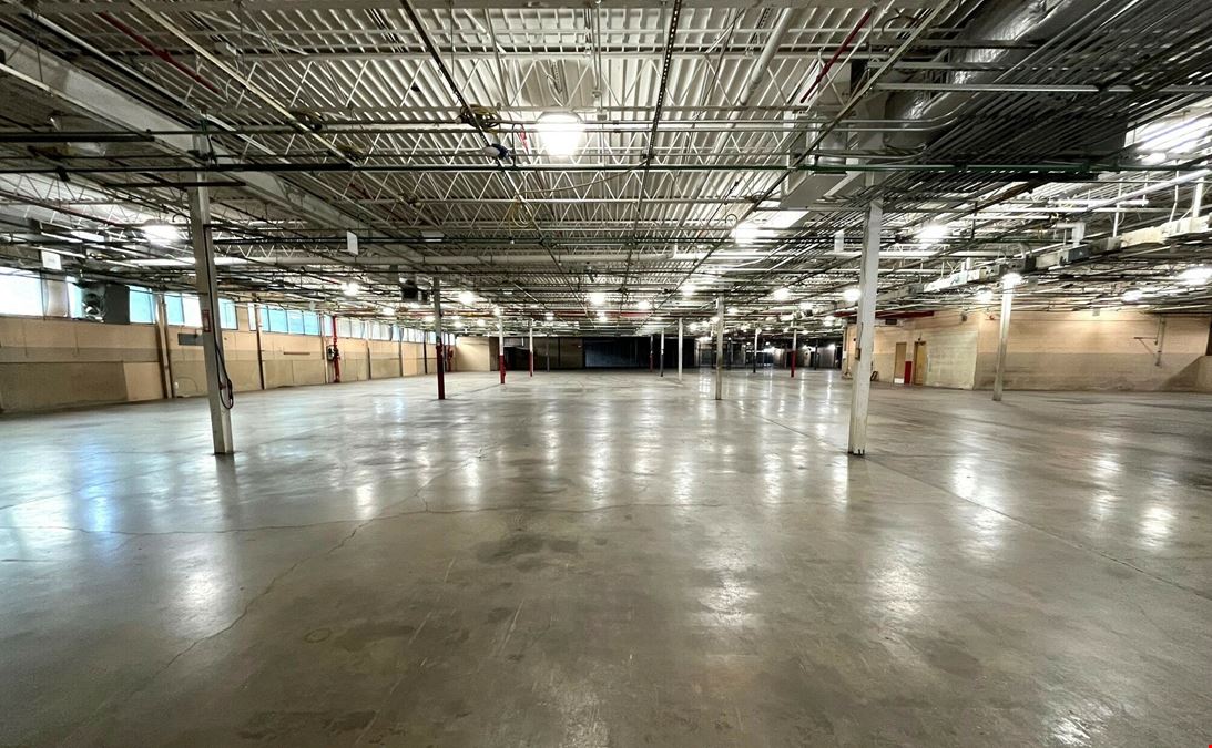 Industrial / Warehouse / Flex FOR LEASE