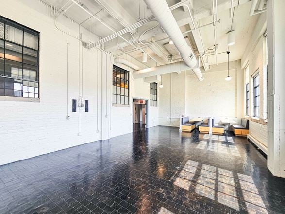 Rail & Commerce Building