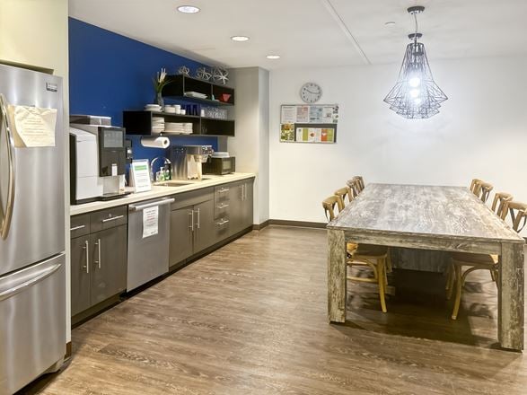 Regus - Saint Laurent - Ville St-Laurent