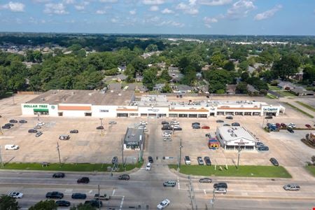 Retail space for Rent at 2142 & 2168 O'Neal Lane in Baton Rouge