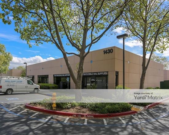 Tully Business Center