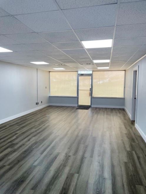 Midtown Office Space For Lease - 117 E Georgia St @ N Monroe St