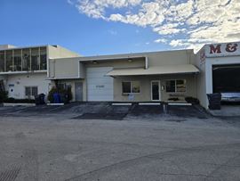 Freestanding Office/Warehouse 100%A/C