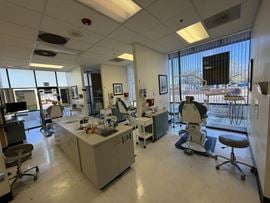 Glendale Crossing 