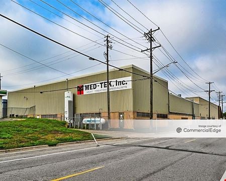 Industrial space for Sale at 2639 2nd St NE in Minneapolis
