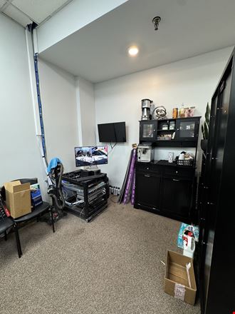742 Main St