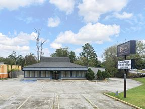 Former Kabob’s Restaurant: 3,200 SF Freestanding Building with FF&E
