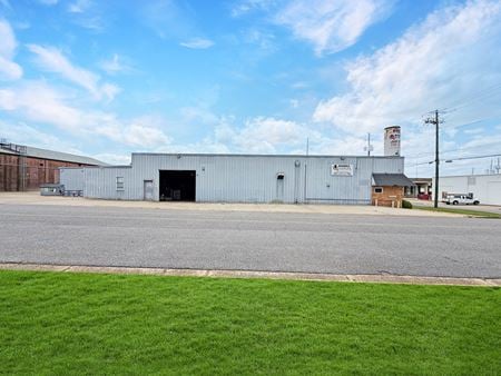 Industrial space for Rent at 2501 17TH ST in Tuscaloosa