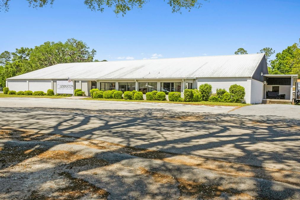 Branford 11.5k SF Retail Building