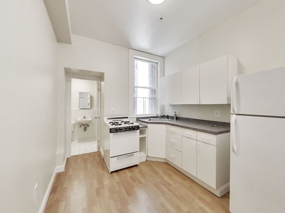 135 8th Street