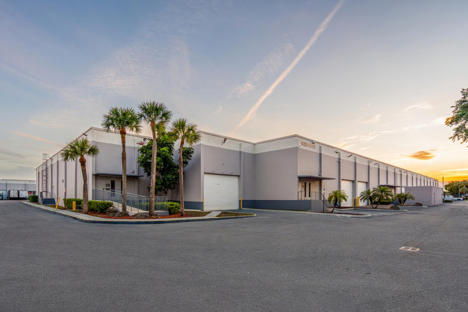 6,128 SF Industrial Space in Doral, FL Photo