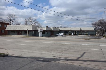 Retail space for Sale at 130-140 S. Northwest Highway in Barrington