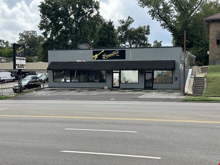 Retail space for Sale at 1911 Poplar Ave in Memphis