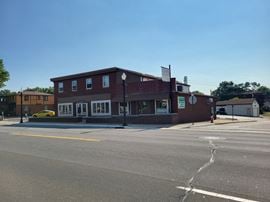 533 N Main St