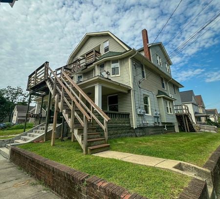 Multi-Family space for Sale at 470–472 Sumner Street in Akron